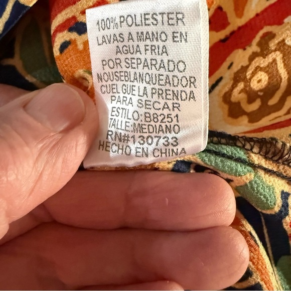 Umgee Paisley Blouse Ruffle Neck Long Sleeve Gold/Navy Satin-like Women’s Medium - Picture 11 of 11